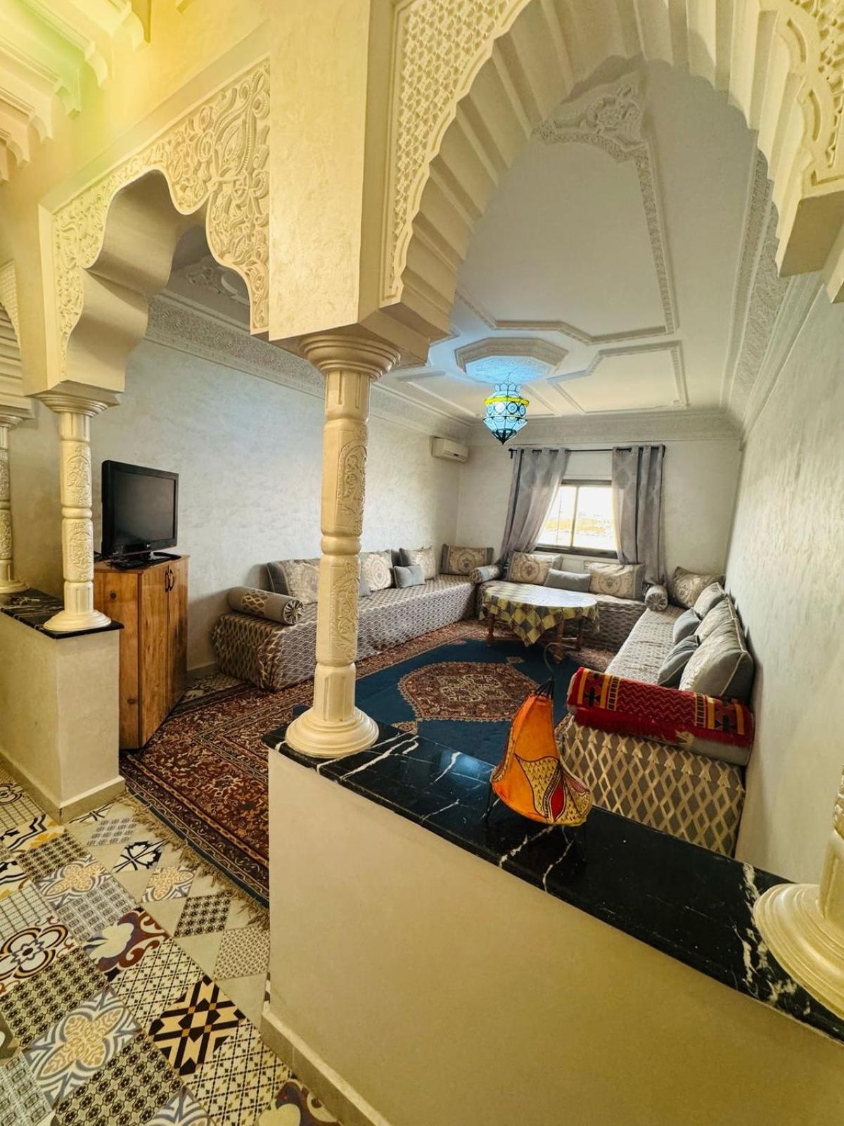 Julie Airport Marrakech Apartments Marrakesh Bagian luar foto